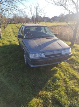 Predám Renault 9 - 4