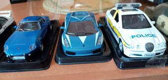 Modely policajných áut 1:43 AMERcom colection - 4