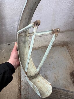 Predný blatník babeta 207 - 4