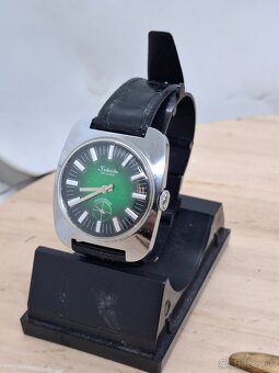 Predám funkčné dámske hodinky RE Watch 22 € - 4