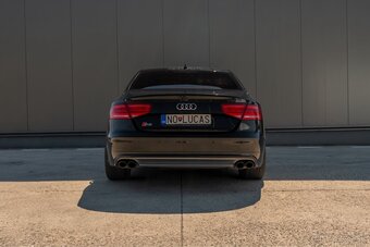 Audi A8 4.2 V8 TDI Quattro - 4
