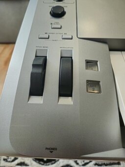Yamaha Tyros 5 76+Príslušentsvo a Manuál - 4