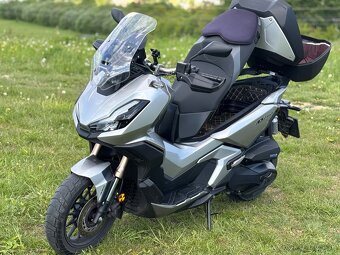 Honda ADV 350 Smart TOP BOX - 4