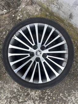5x112 r18 Škoda Superb Laurin&Klement - 4