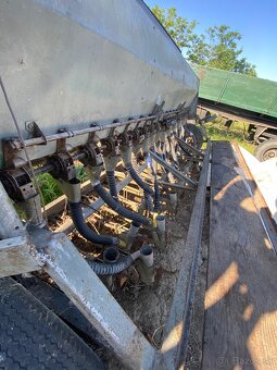 Sejačka - 4