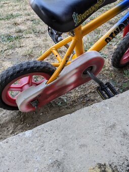 Detský bicykel Dinotti Jump s pomocnými kolieskami - 4