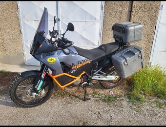 KTM 990 - 4