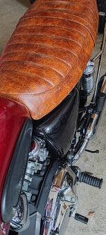 Triumph Bonneville T100 - 4