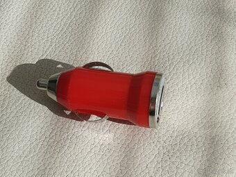 Nabíjačka do auta Vodafone - 4