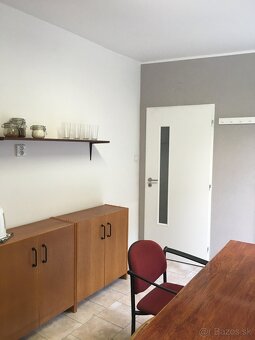 Prenájom malej kancelárie - 4