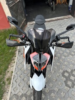 KTM 1290R Super Duke - 4