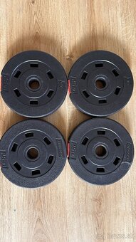 Predám závažia (kotúče) cca 200 kg + stojan – 499 € - 4