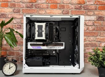 i7 13700K\32GB\RTX 4070Ti\SSD\1000W Zdroj - 4