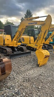 MINIBAGR KOMATSU - 4