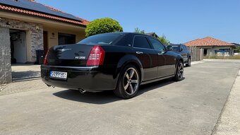 Chrysler 300C V8 5.7 Hemi - 4