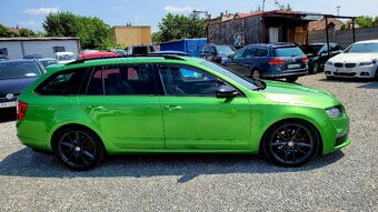 Škoda Octavia Combi 2.0 TDI DPF RS DSG - 4
