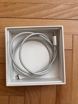 AirPods 3 generacie - 4