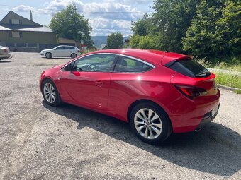 Opel Astra GTC 1.4 Turbo 140hp Sport - 4