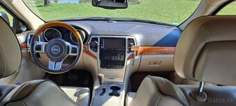 Jeep Grand Cherokee - 4