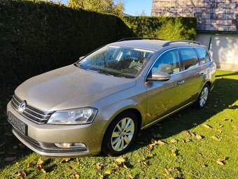 Volkswagen Passat - 4
