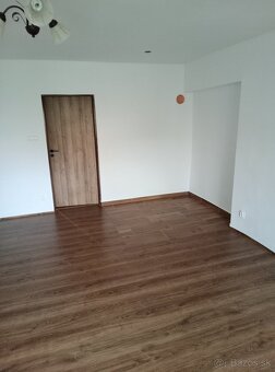 Časť rodinného domu v Žakovciach - 4