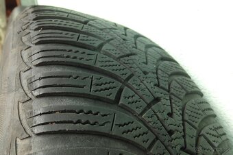 Zimné pneumatiky GOOD YEAR na diskoch . - 4