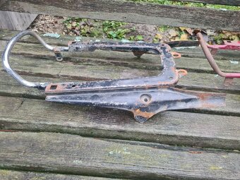 Nosnik sedadla jawa 175 a čz 175 - 4