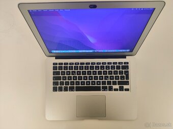 MacBook Air A1466 | i5 • 8GB • 128GB - 4