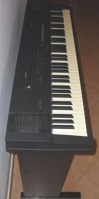 Digitální piano Roland EP-75 - 4