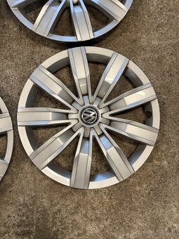 Puklice VW R17 - 4