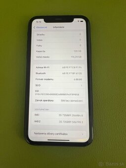 iPhone XR 128GB Black - 4