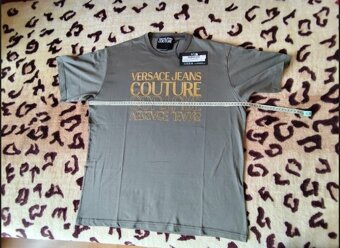 Versace tričko úplne nové, XL velkosť, pôvodná cena 130€, ro - 4