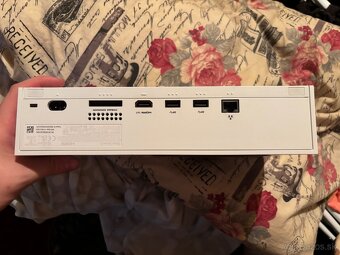 Xbox Series S - 4