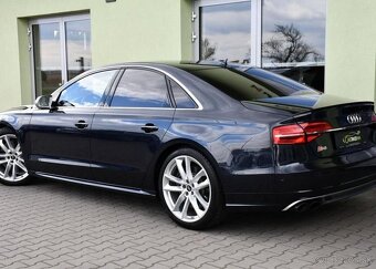 Audi S8 PLUS 4.0TFSI MAX VÝBAVA 2xKOLA 445 kw - 4