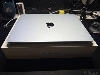 Apple MacBook AIR M4 13" - 4