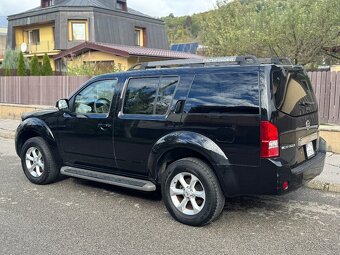 Nissan Pathfinder 2.5dci 4x4 dovoz TALIANSKO 7-miestny - 4