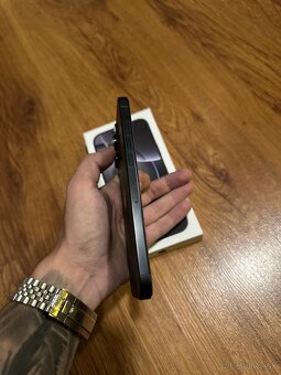 iPhone 16 Pro Max 256GB Black Titanium - 4