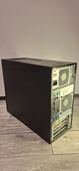 Kancelársky/Herný Počítač - 4