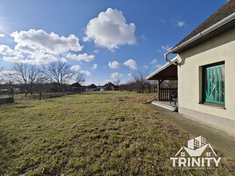 EXKLUZÍVNE-Na predaj 3-izbový rodinný dom v obci Semerovo, 3 - 4