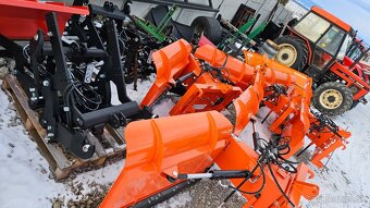 Zetor traktorova snežna radlica( komunalny posýpač) - 4