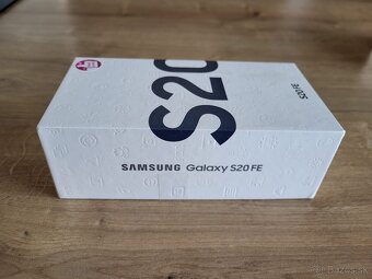 Telefón Samsung Galaxy S20 FE - 4