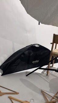 GODOX ŠTÚDIOVÉ SVETLÁ + SOFTBOXY - 4