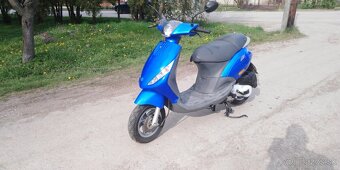 Piaggio Zip 100 - 4