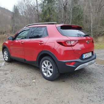 Kia Stonic 1,4 benzín - 4