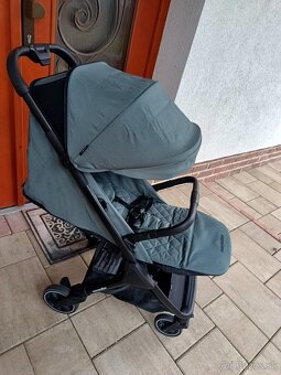 Sportovy lahky kocik Easywalker Jackey - 4