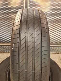 4x Michelin 215/65 R17 99V letné pneumatiky - - 4