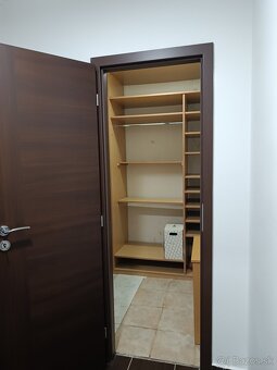 3-izbovy byt na prenajom - 4