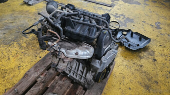 Octavia 1,6 benzin motor,riadenie,prevodovka - 4