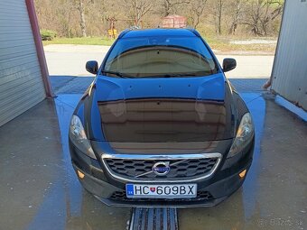 Volvo V40 Cross country - 4