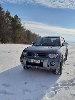 Mitsubishi L200 - 4